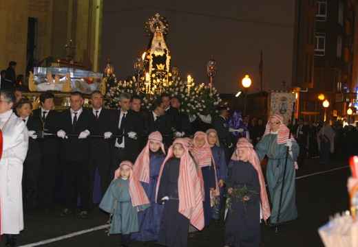 Ordes prepárase para a procesión da Nosa Señora das Dores e da Soidade